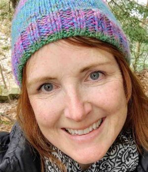 Elizabeth Meacham Headshot Smaller